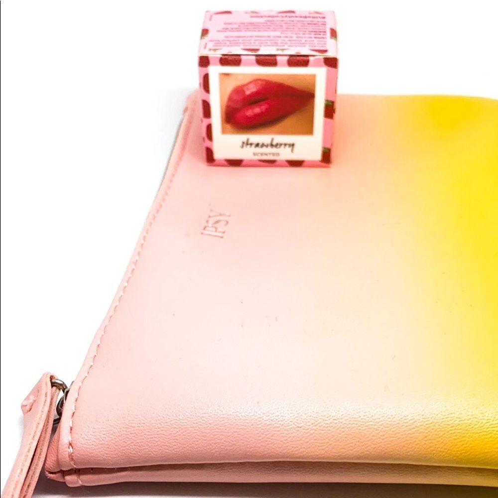 XBundle Ipsy Ombré Bag| Ulta Beauty Lip Whip